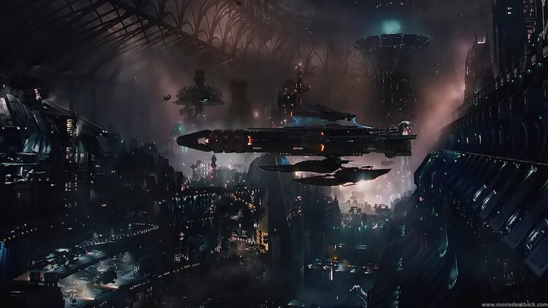Illustration for article titled Jupiter Ascending Comic-Con Footage Sealed The Deal: This Movie Rocks